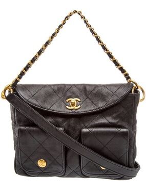CHANEL Black Quilted Leather Shoulder Bag with Gold Chain Trim